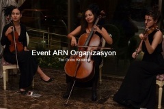 izmir-trio-triogrubu-trioekibi-canlimuzik-triokarsilama-karsilama-eventarn-organizasyon-keman-yanflut-viyolonsel-gitar-acilis-acilisorganizasyonu-dugun-dugunorganizasyonu-4